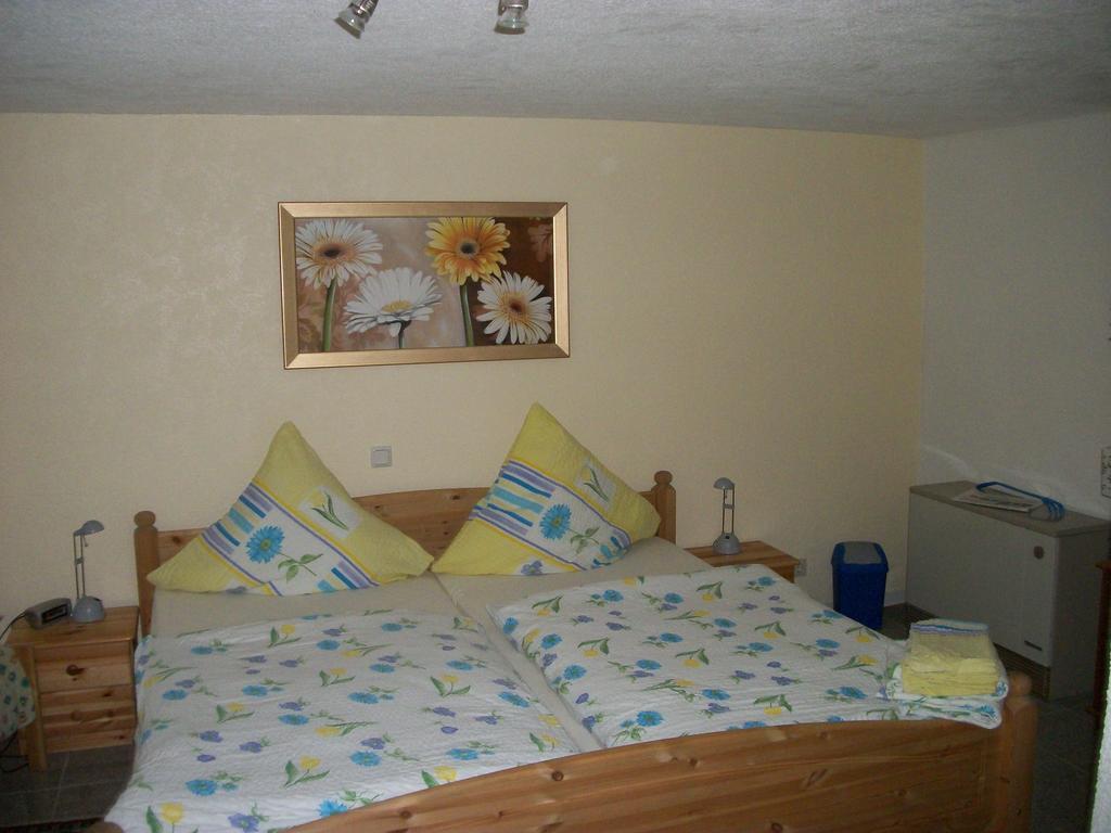 Gaestehaus Spies Bullay Room photo