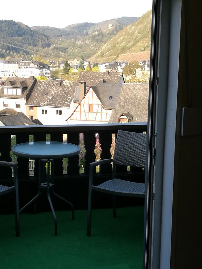 Gaestehaus Spies Bullay Exterior photo